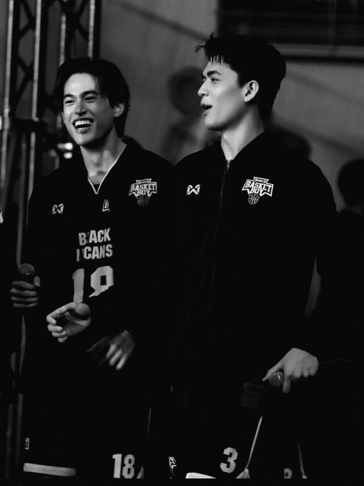 จอส - เวอาห์ แสงเงิน