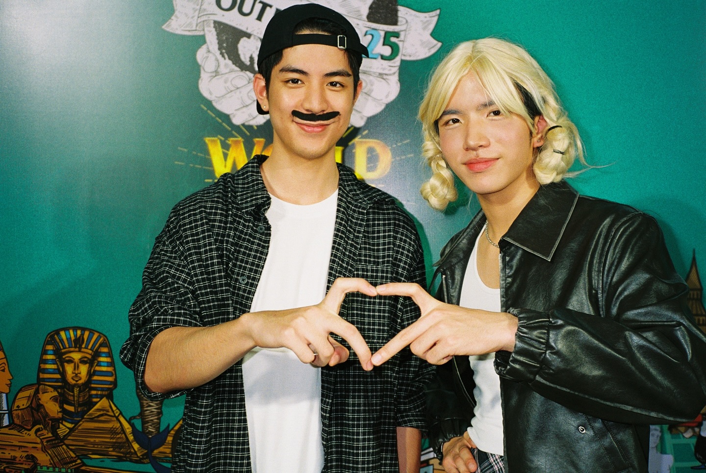 จอส - เวอาห์ แสงเงิน