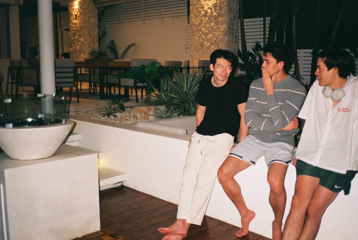 จอส - เวอาห์ แสงเงิน