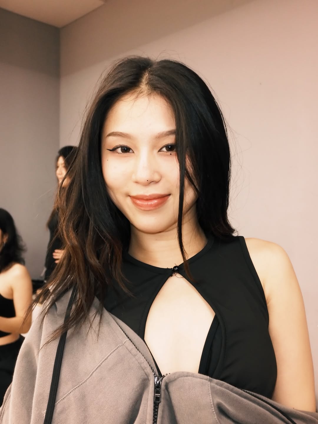 จอส - เวอาห์ แสงเงิน