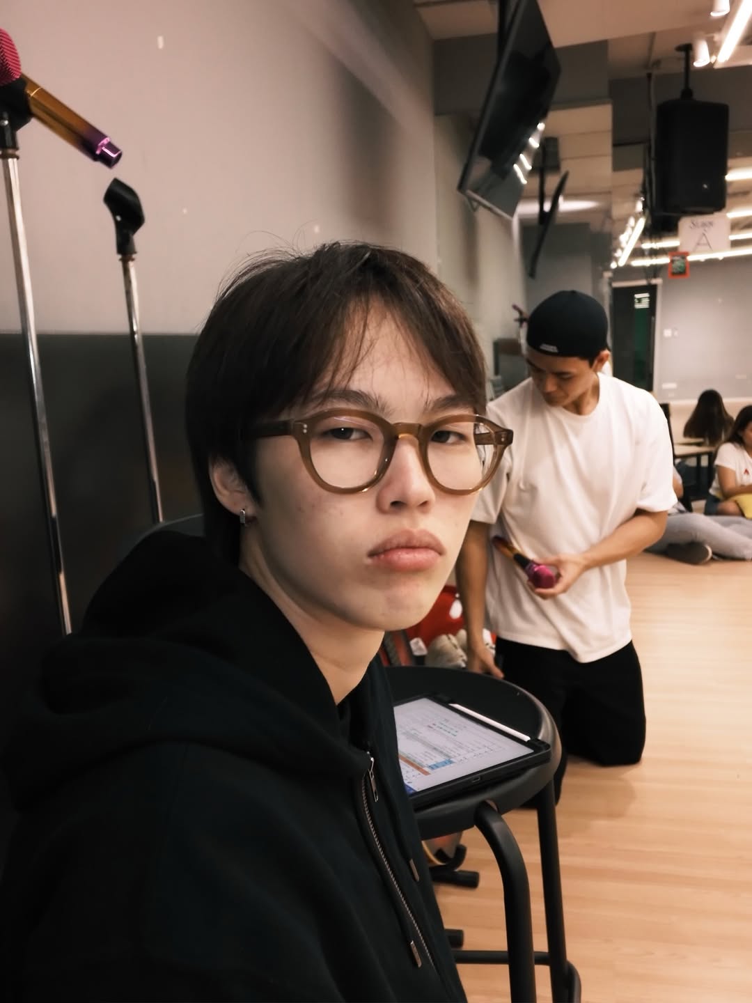 จอส - เวอาห์ แสงเงิน