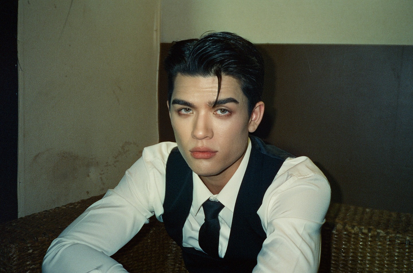 จอส - เวอาห์ แสงเงิน