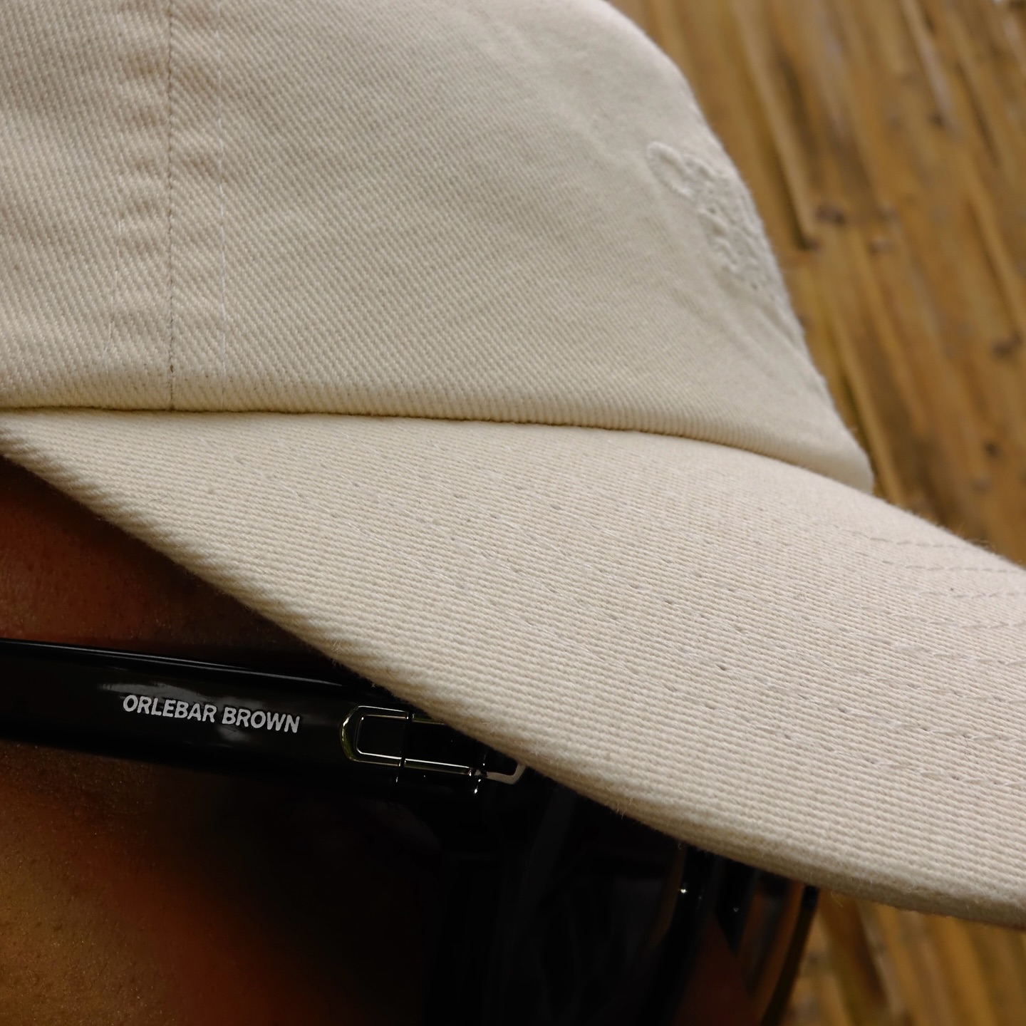 จอส - เวอาห์ แสงเงิน