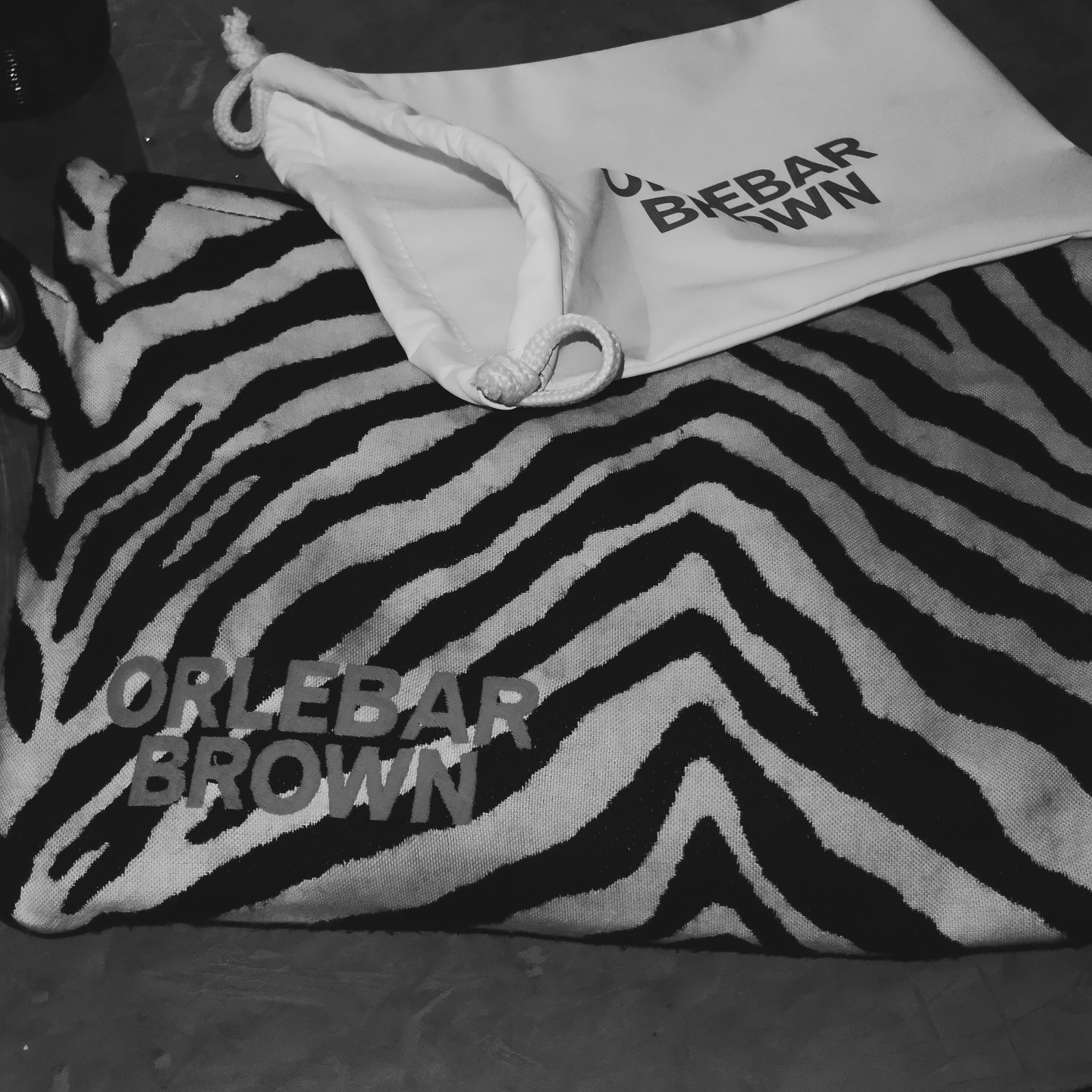 จอส - เวอาห์ แสงเงิน