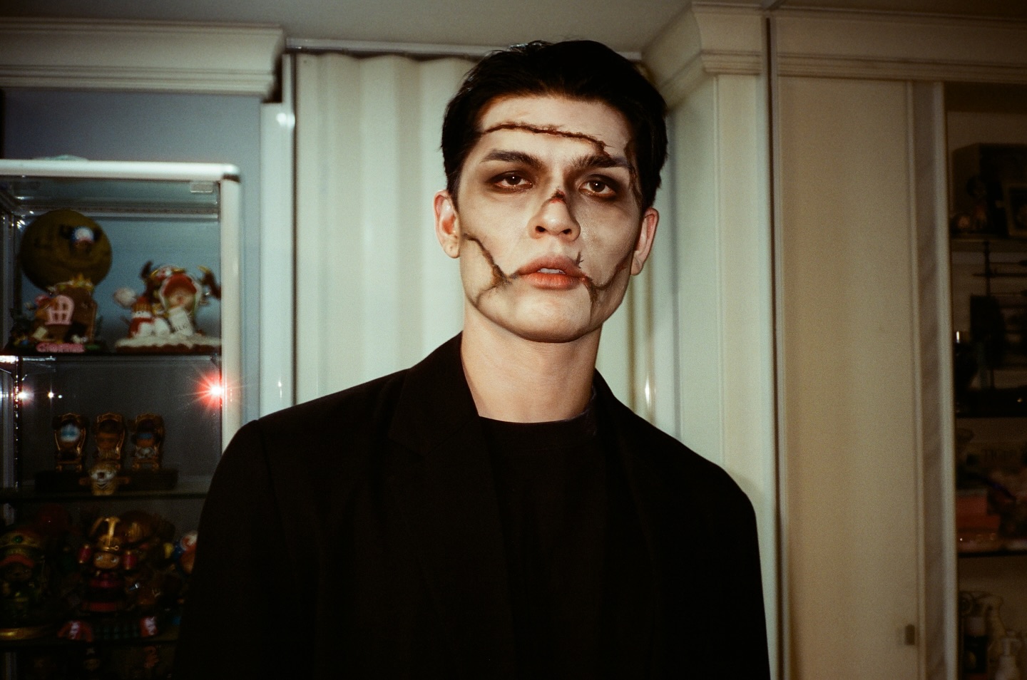 จอส - เวอาห์ แสงเงิน