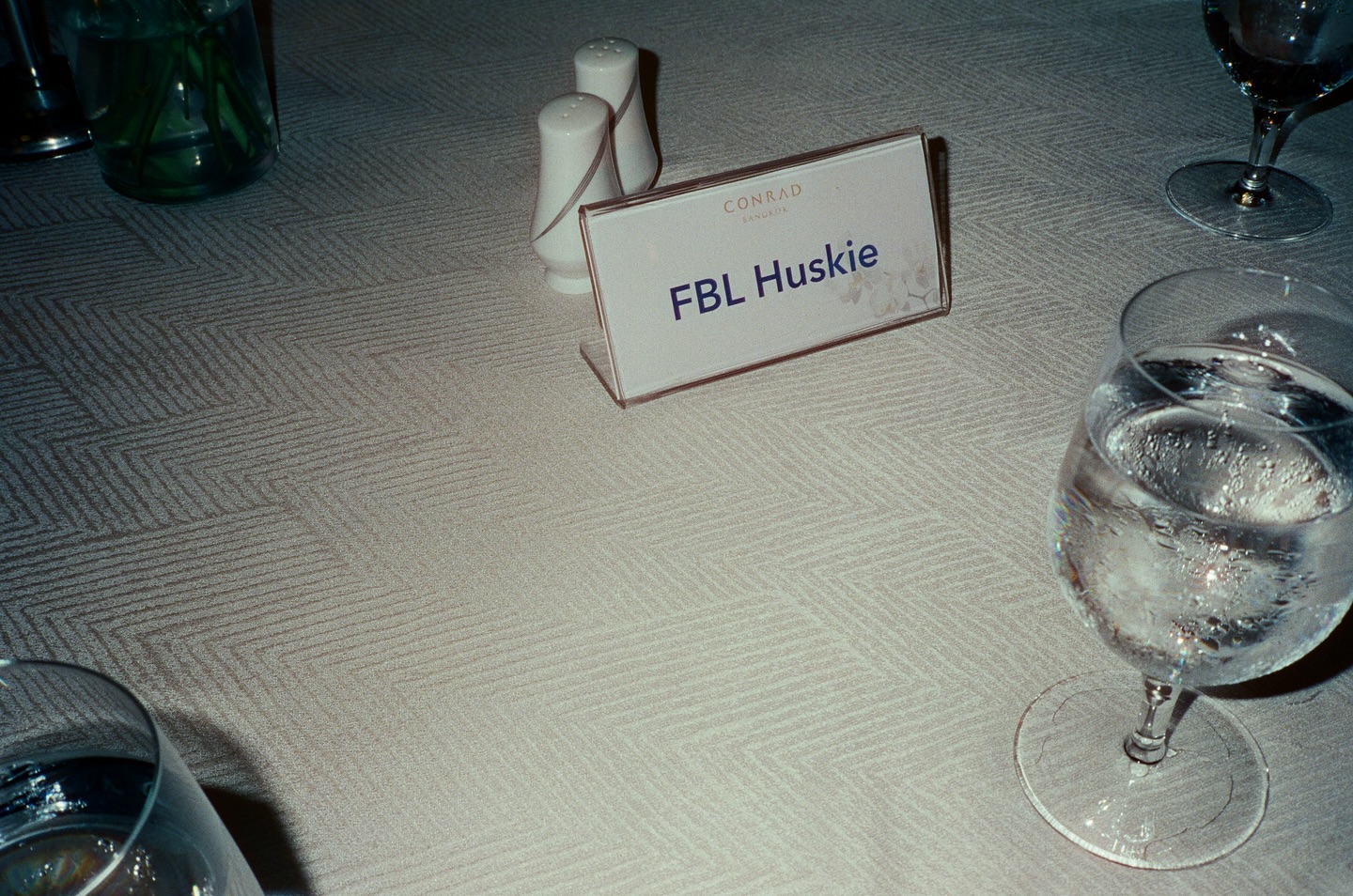 จอส - เวอาห์ แสงเงิน