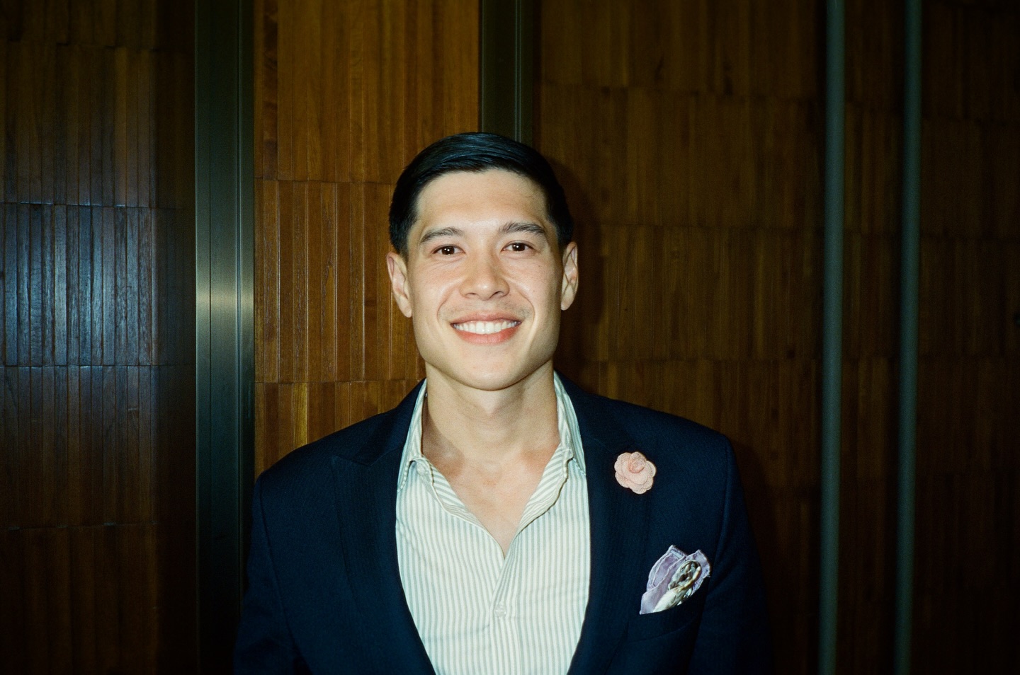 จอส - เวอาห์ แสงเงิน