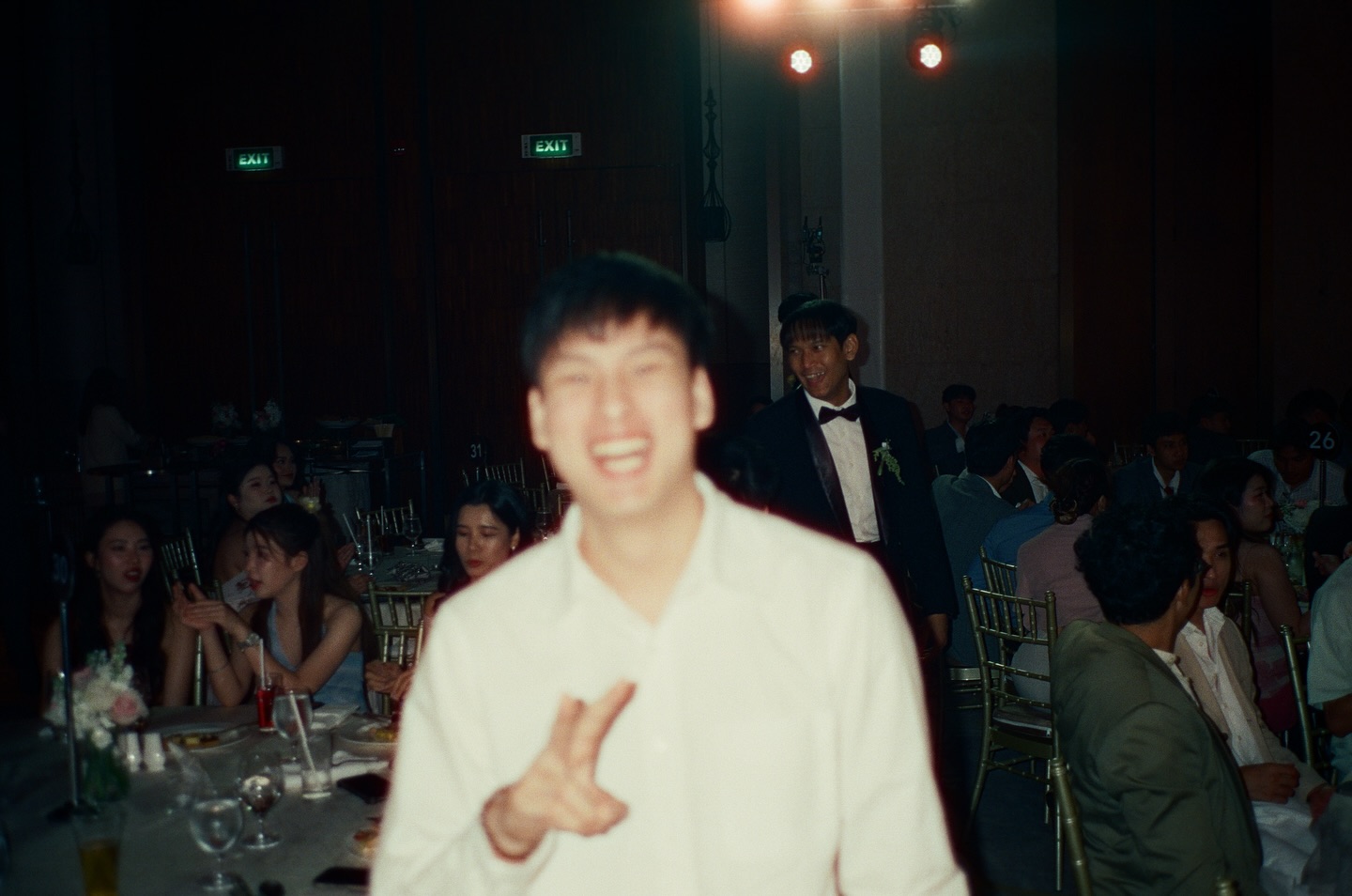 จอส - เวอาห์ แสงเงิน