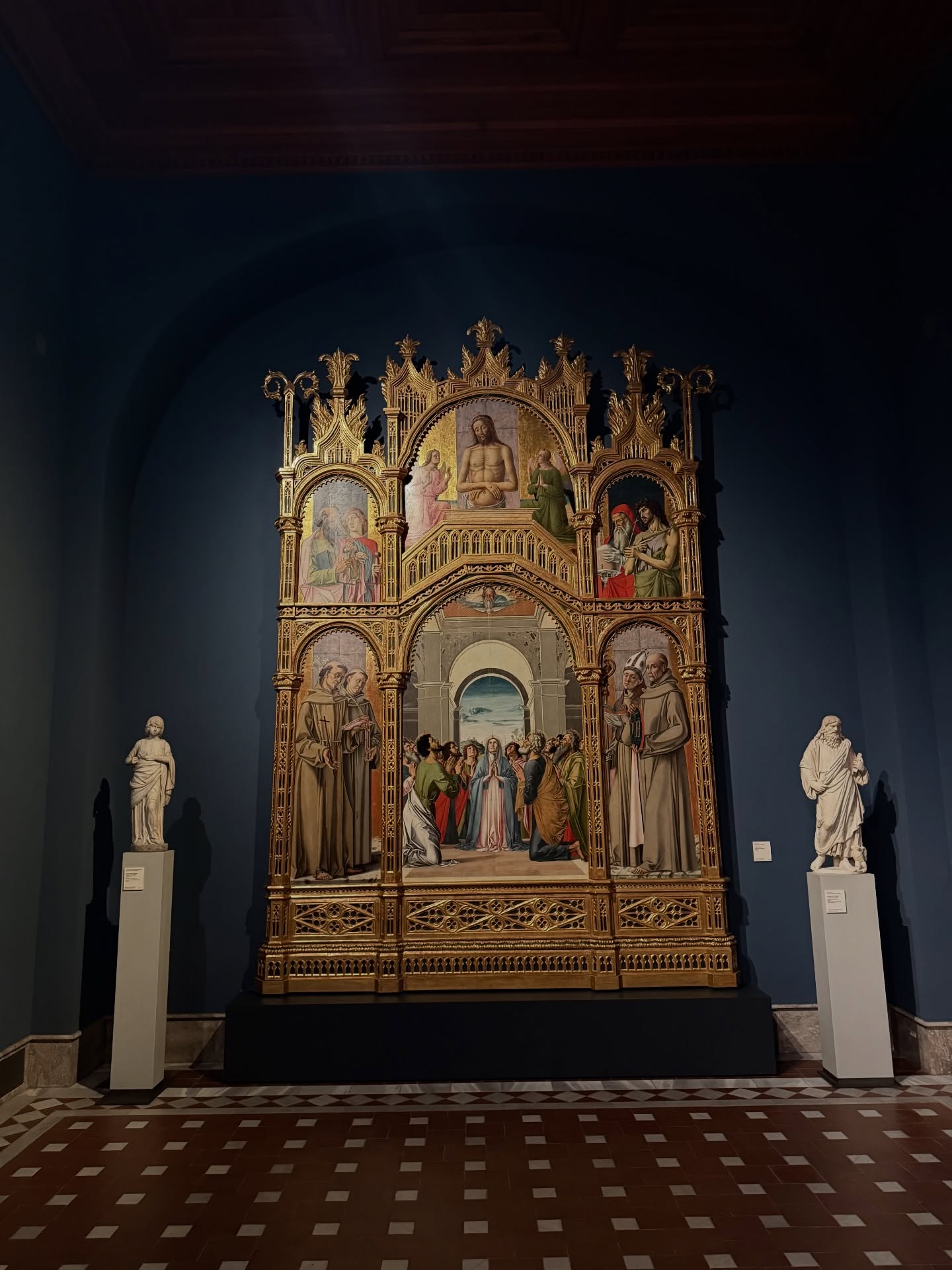 จอส - เวอาห์ แสงเงิน