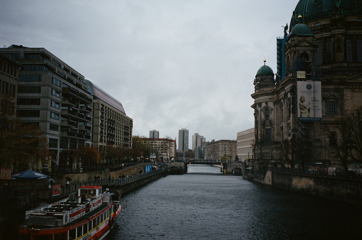 จอส - เวอาห์ แสงเงิน