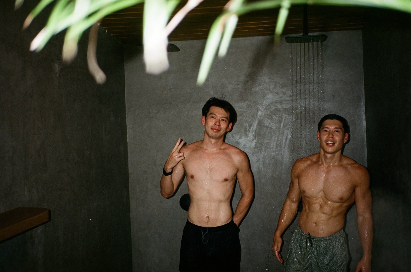 จอส - เวอาห์ แสงเงิน