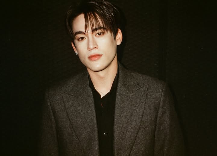 จอส - เวอาห์ แสงเงิน