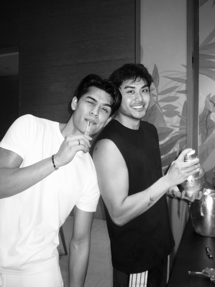 จอส - เวอาห์ แสงเงิน