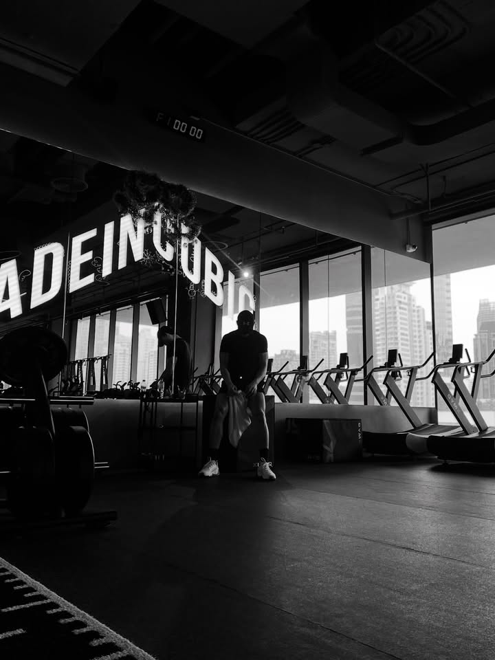 จอส - เวอาห์ แสงเงิน