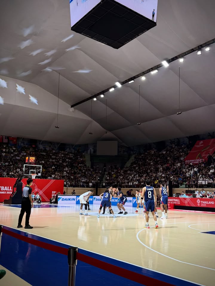 จอส - เวอาห์ แสงเงิน