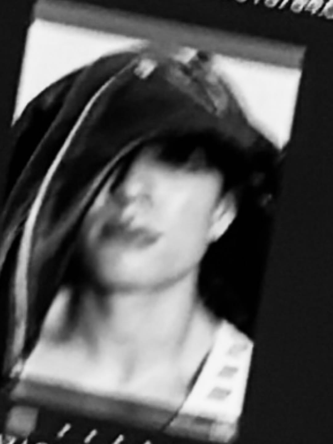 จอส - เวอาห์ แสงเงิน