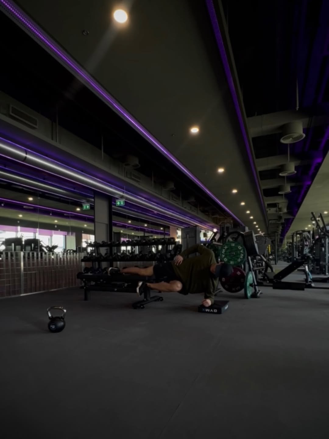 จอส - เวอาห์ แสงเงิน