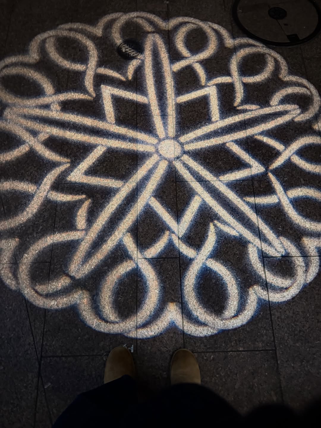 จอส - เวอาห์ แสงเงิน