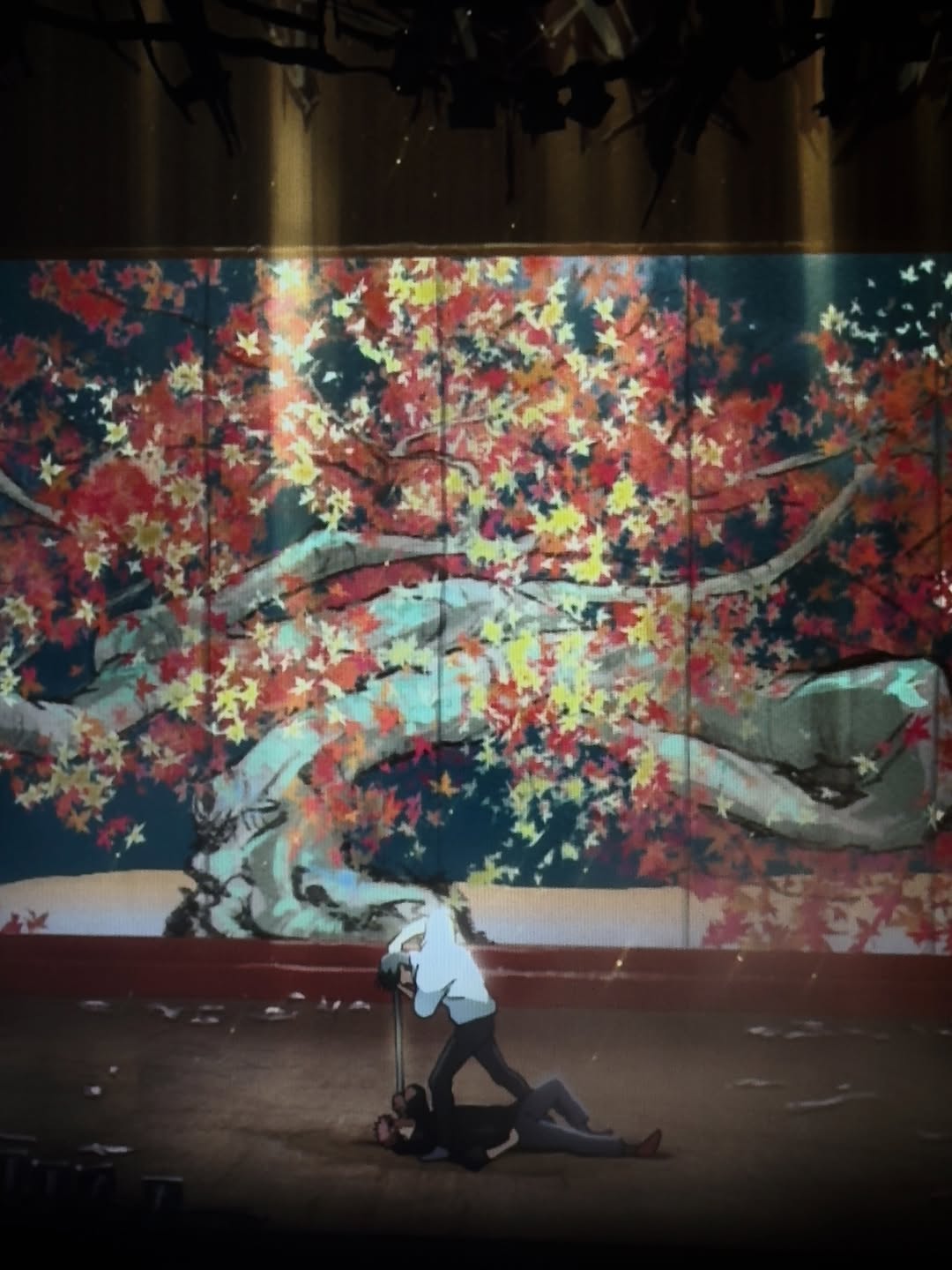 จอส - เวอาห์ แสงเงิน