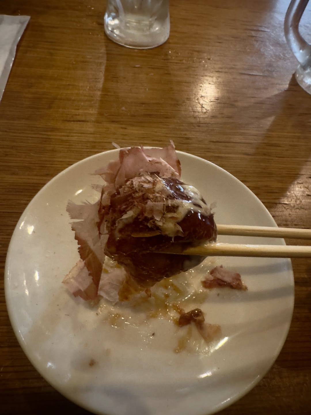 จอส - เวอาห์ แสงเงิน