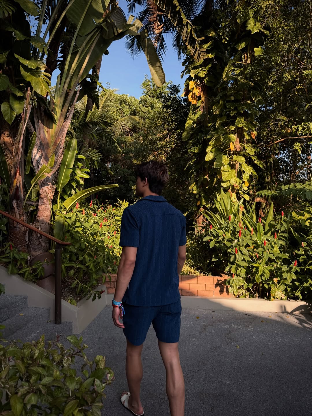 จอส - เวอาห์ แสงเงิน