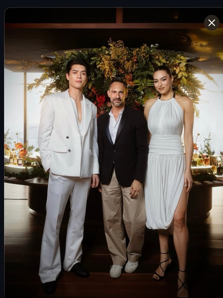 จอส - เวอาห์ แสงเงิน