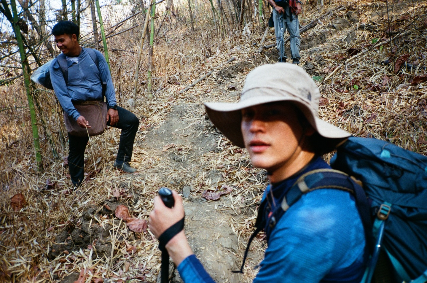 จอส - เวอาห์ แสงเงิน