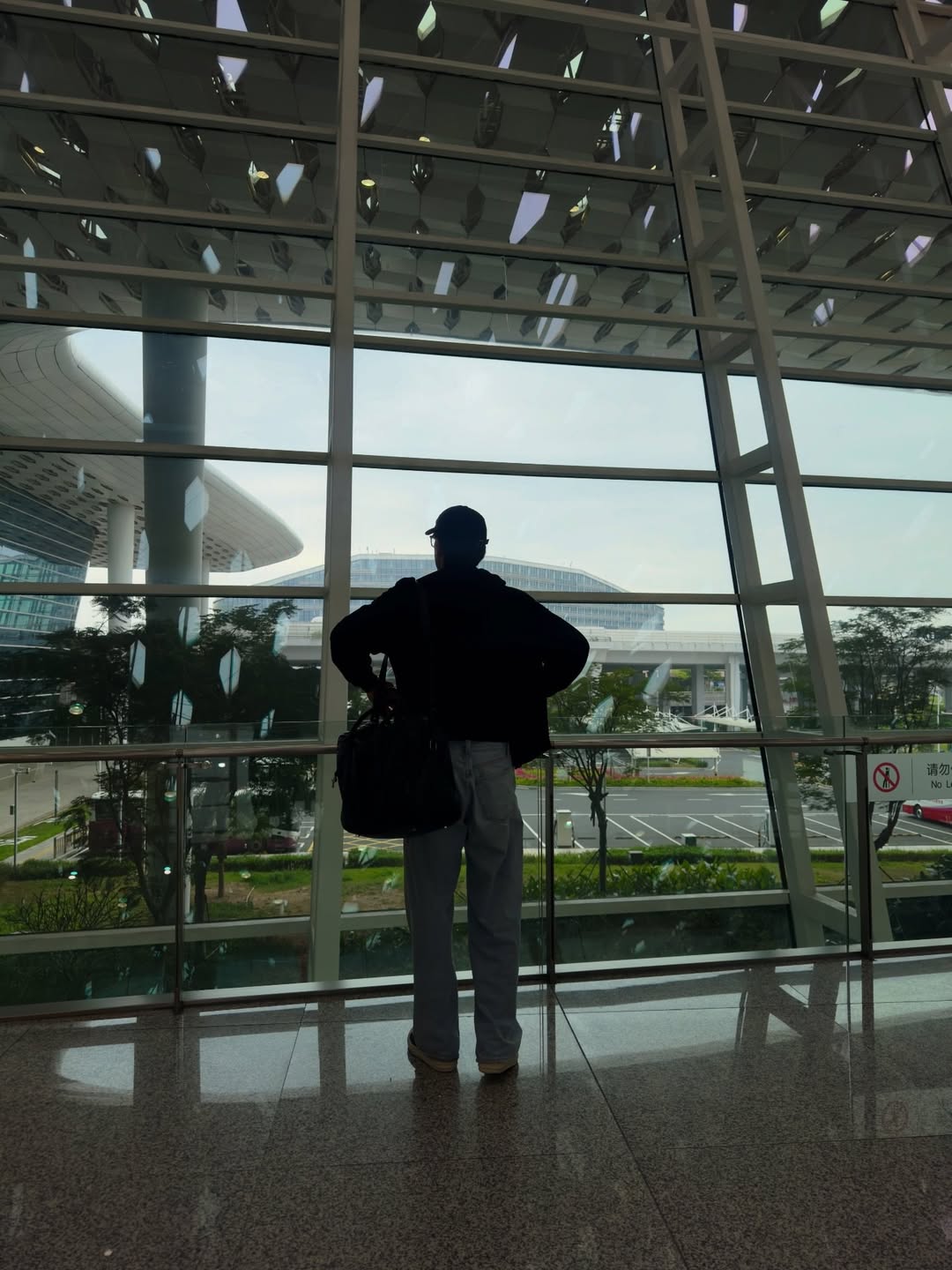 จอส - เวอาห์ แสงเงิน