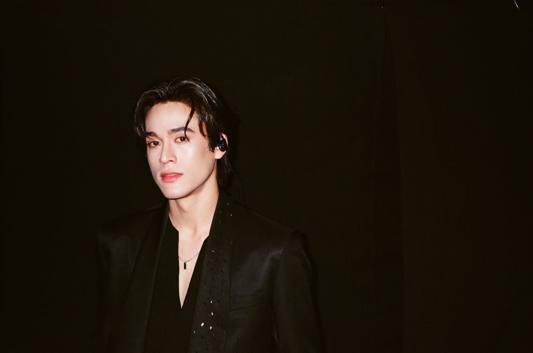 จอส - เวอาห์ แสงเงิน