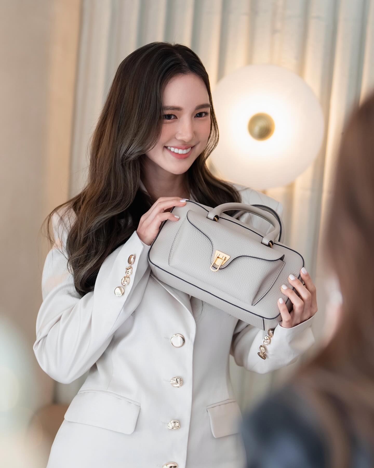 บัว - นลินทิพย์ สกุลอ่องอำไพ