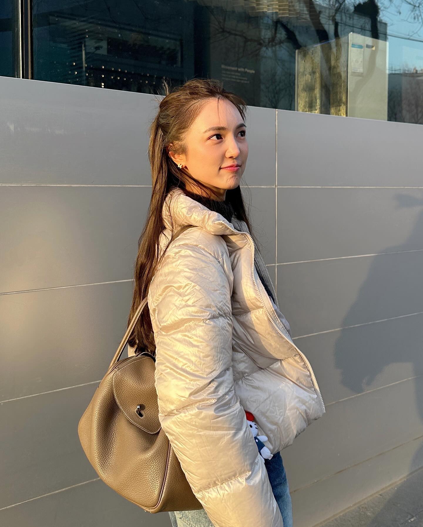 บัว - นลินทิพย์ สกุลอ่องอำไพ