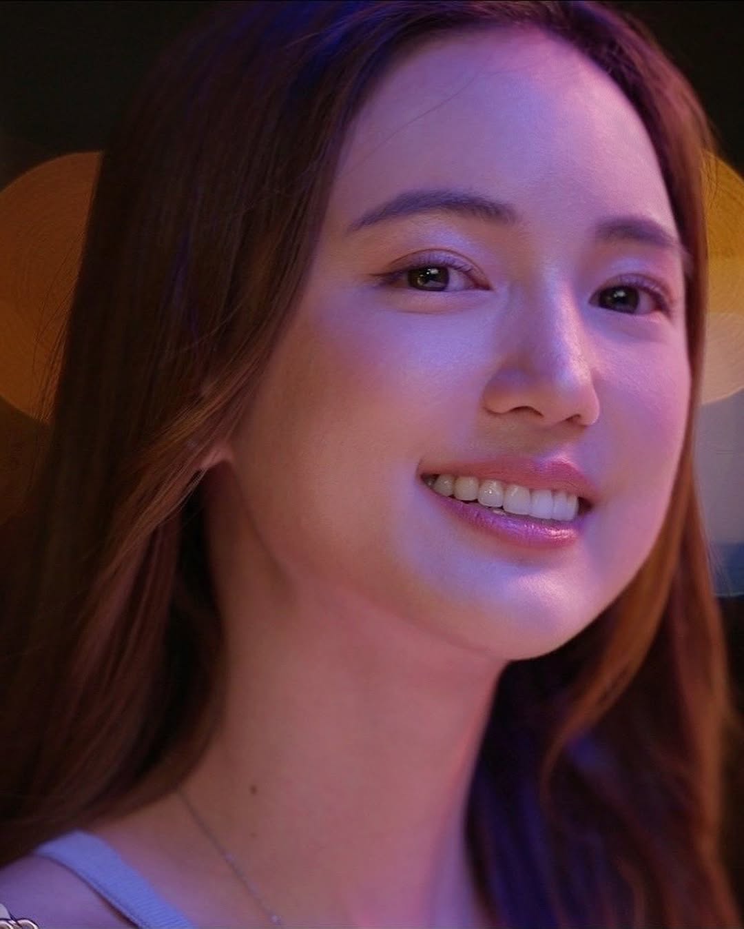 บัว - นลินทิพย์ สกุลอ่องอำไพ