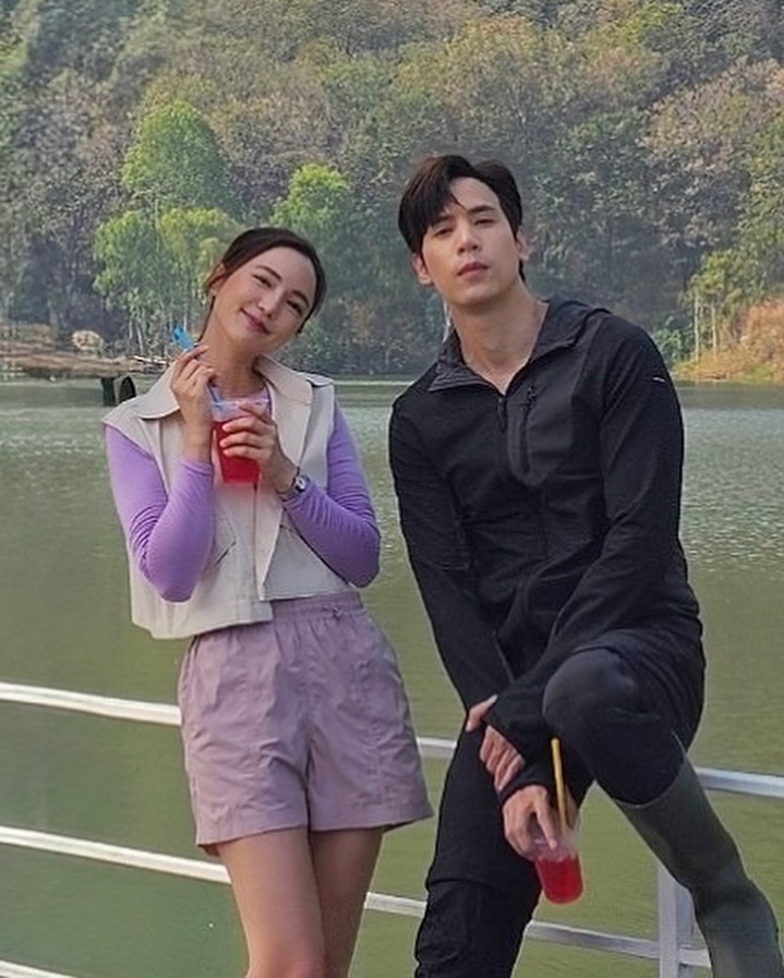 บัว - นลินทิพย์ สกุลอ่องอำไพ