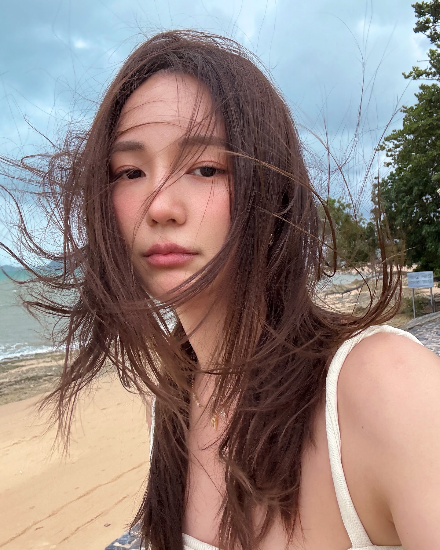 บัว - นลินทิพย์ สกุลอ่องอำไพ