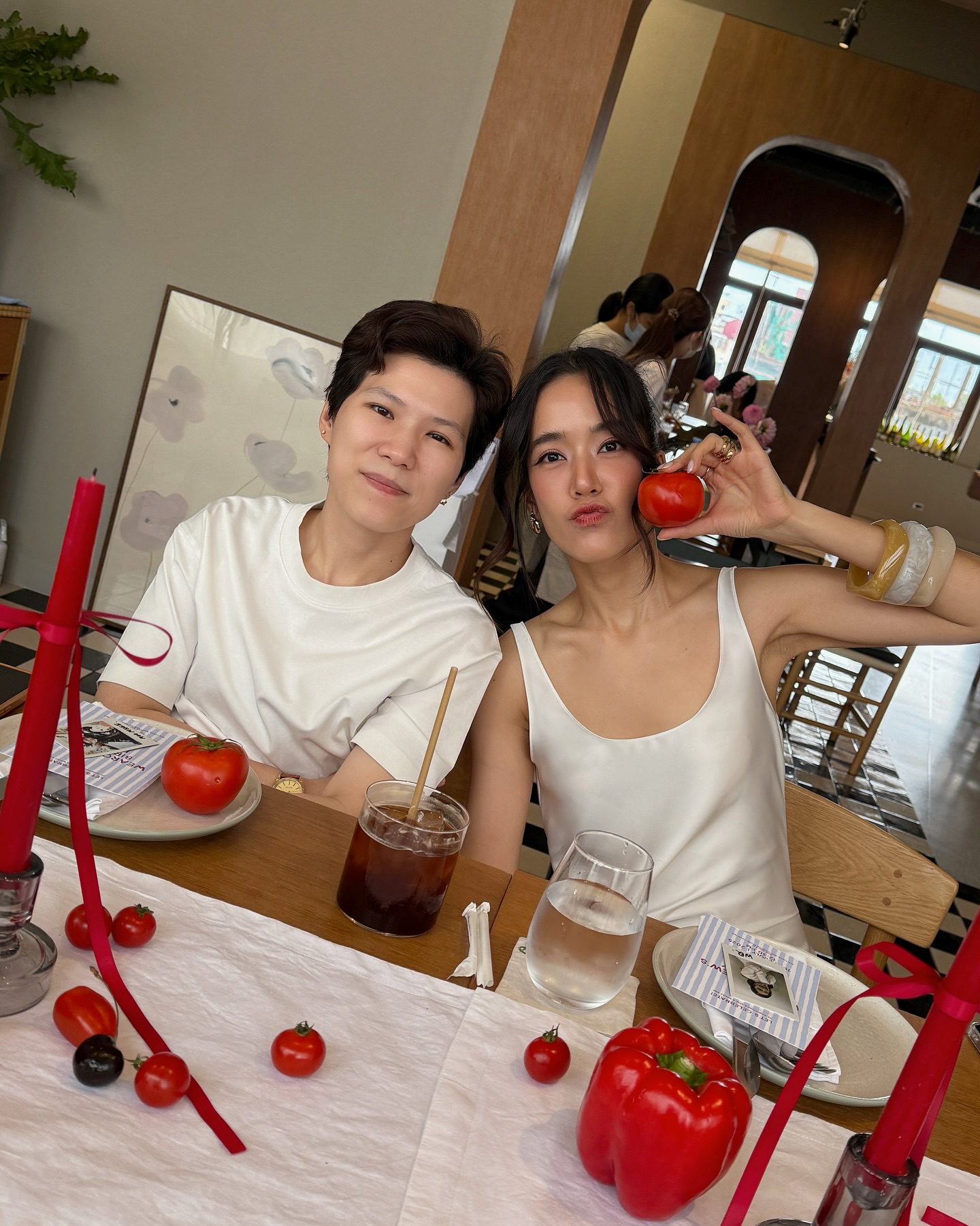 บัว - นลินทิพย์ สกุลอ่องอำไพ