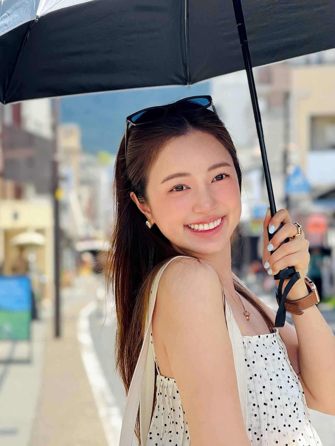 บัว - นลินทิพย์ สกุลอ่องอำไพ