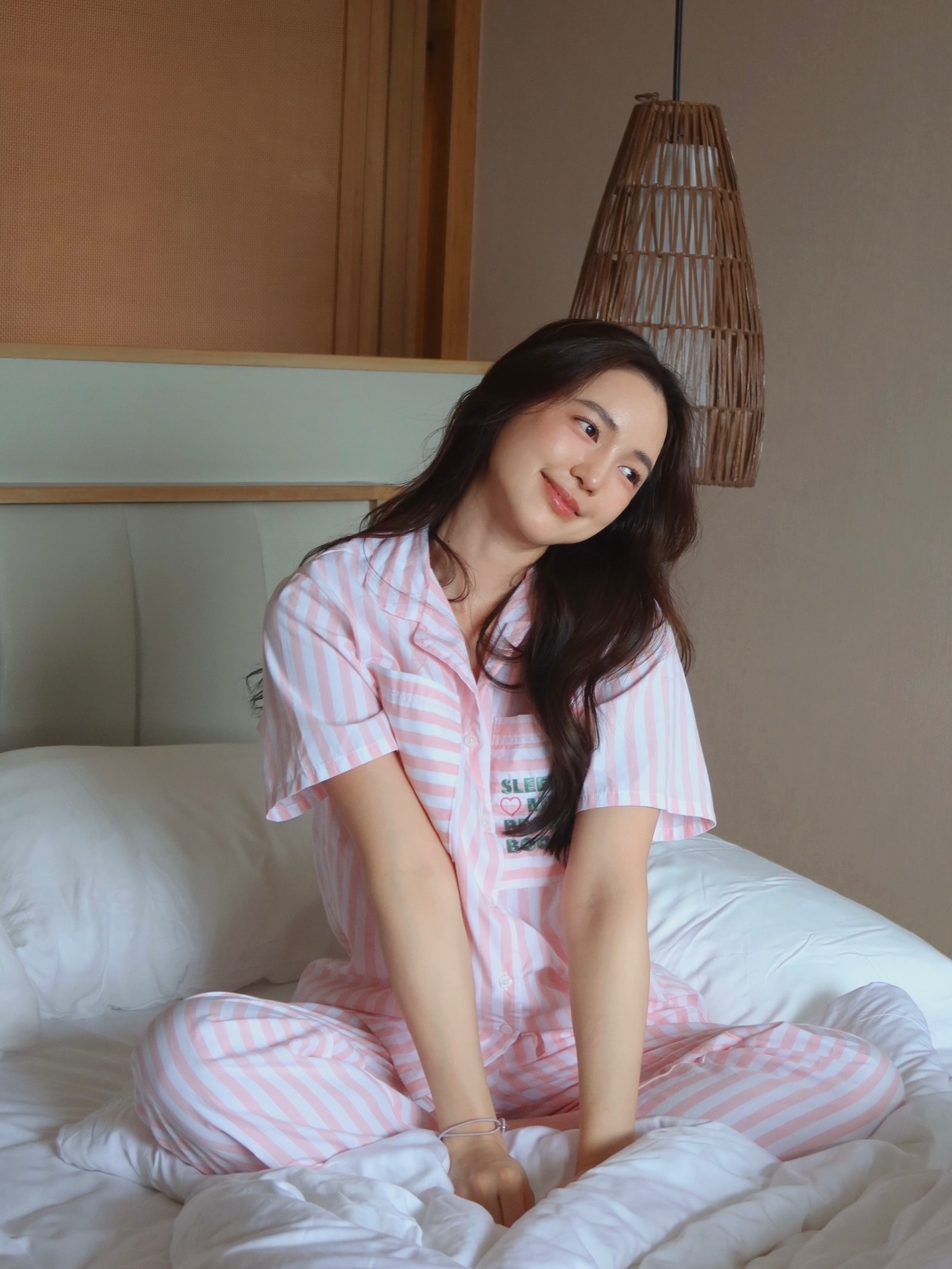 บัว - นลินทิพย์ สกุลอ่องอำไพ