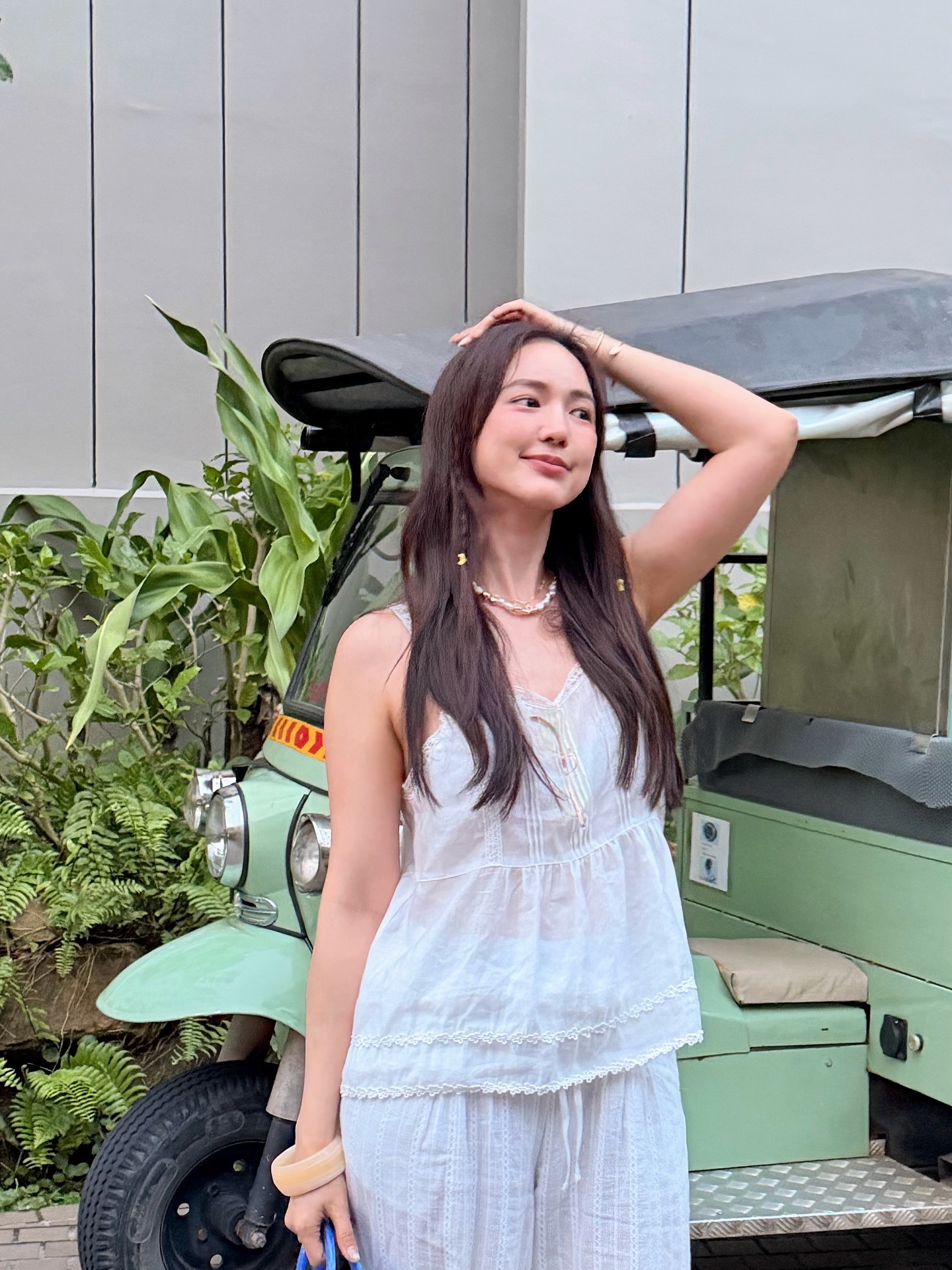 บัว - นลินทิพย์ สกุลอ่องอำไพ