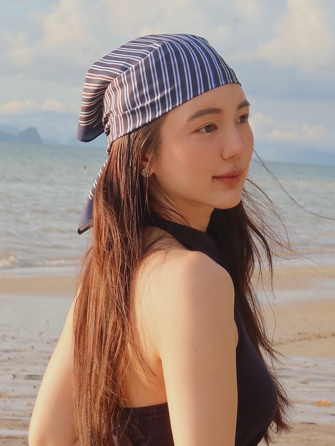 บัว - นลินทิพย์ สกุลอ่องอำไพ