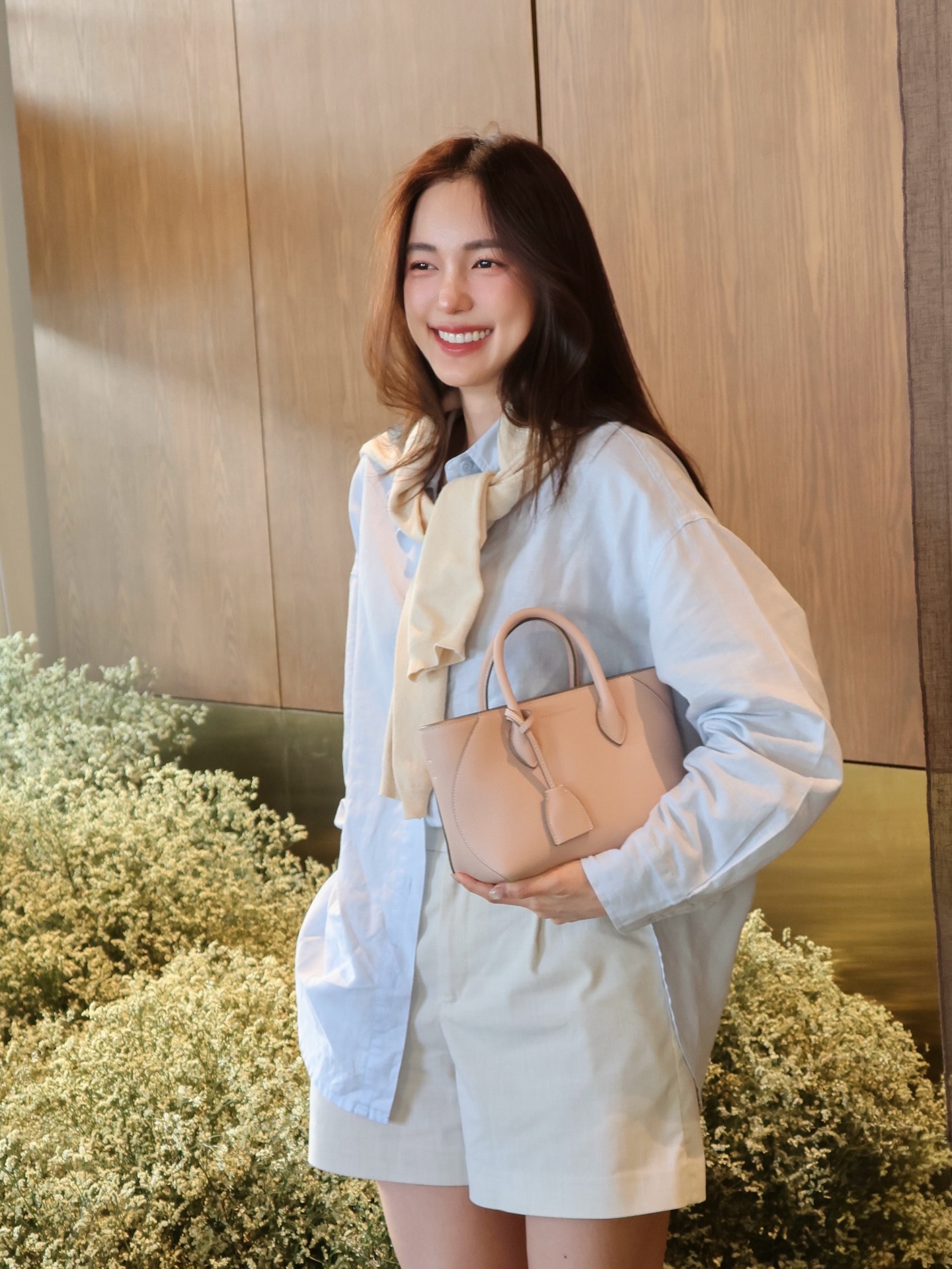 บัว - นลินทิพย์ สกุลอ่องอำไพ