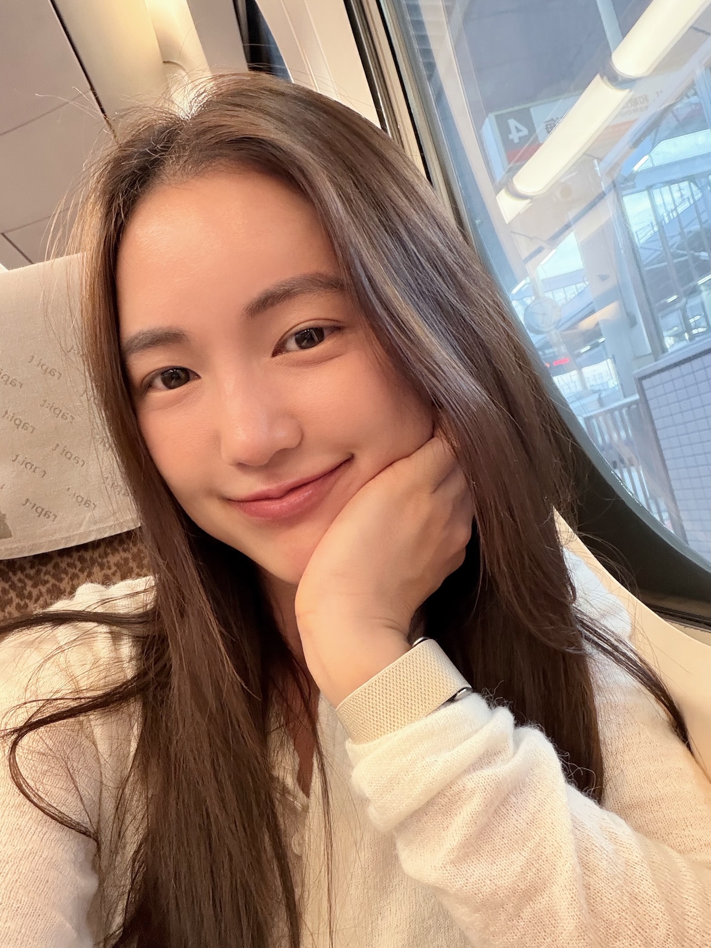 บัว - นลินทิพย์ สกุลอ่องอำไพ