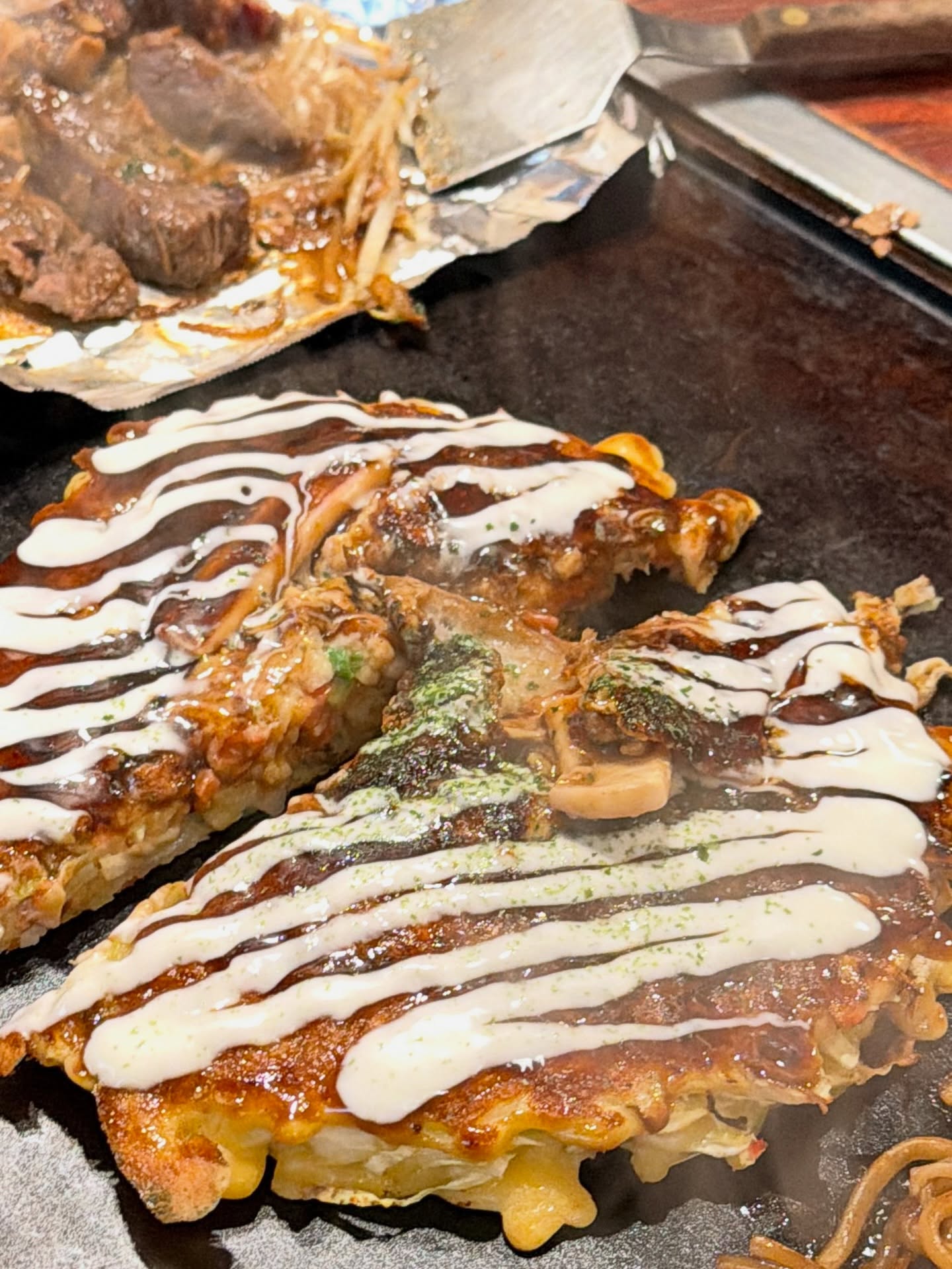 บัว - นลินทิพย์ สกุลอ่องอำไพ