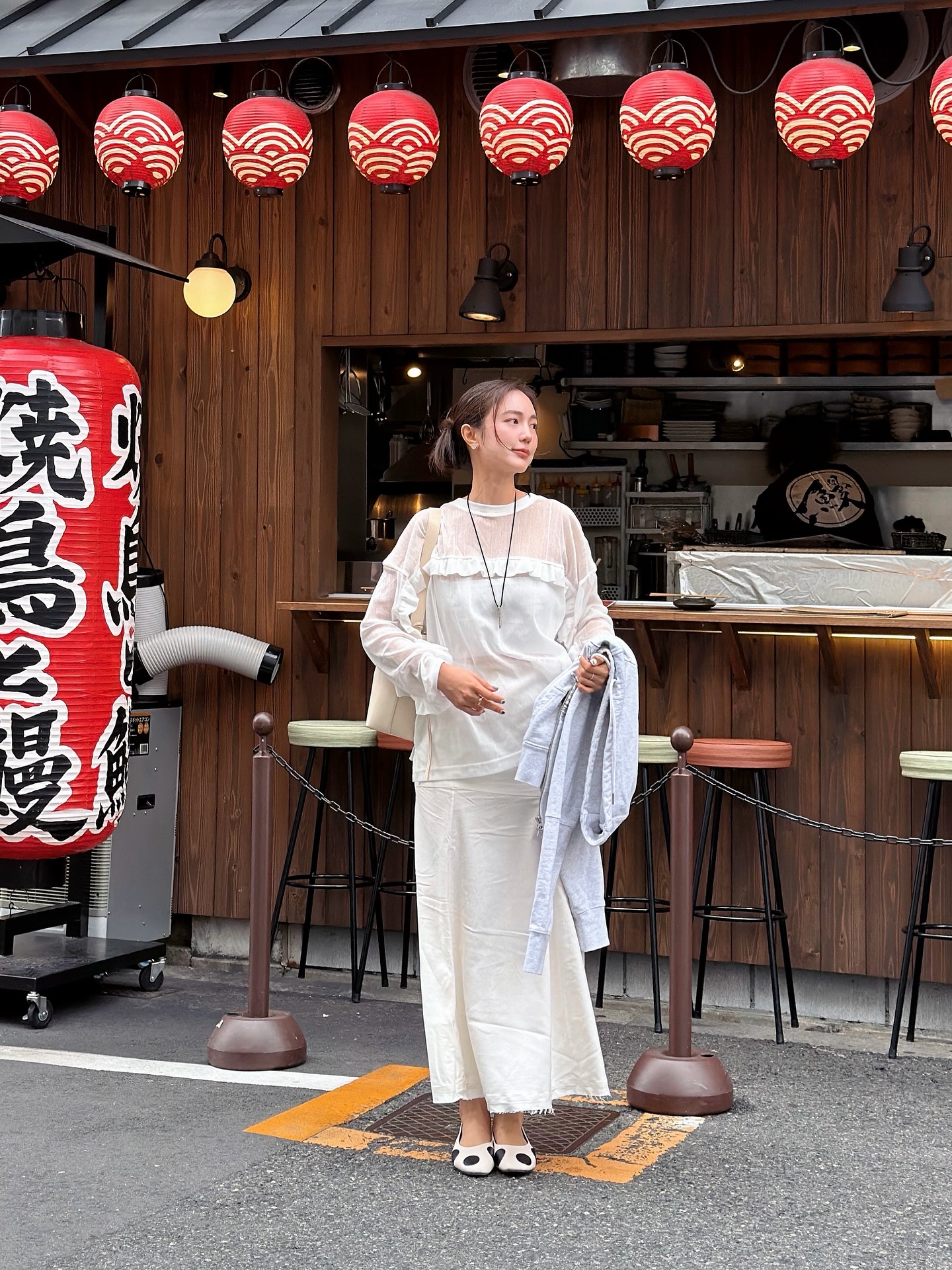 บัว - นลินทิพย์ สกุลอ่องอำไพ