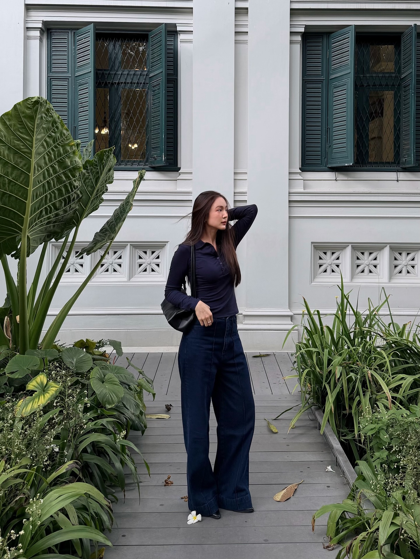 บัว - นลินทิพย์ สกุลอ่องอำไพ