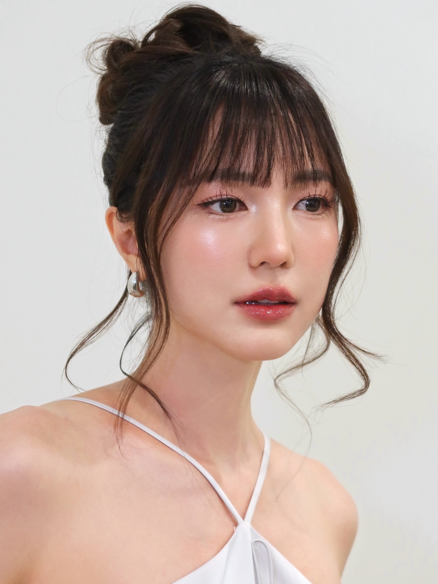 บัว - นลินทิพย์ สกุลอ่องอำไพ