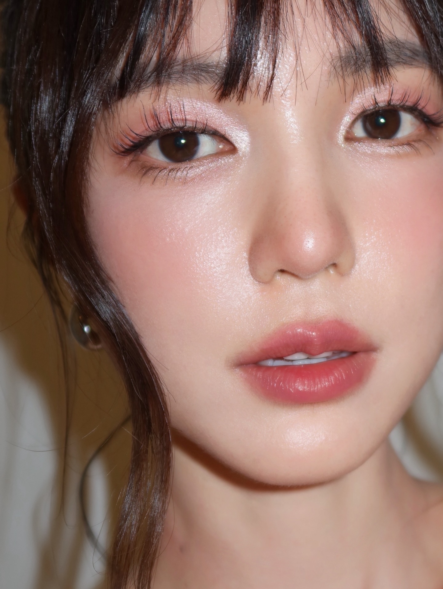 บัว - นลินทิพย์ สกุลอ่องอำไพ