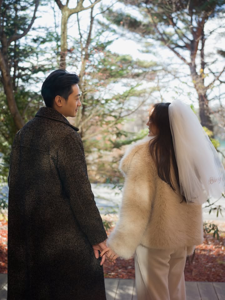 บัว - นลินทิพย์ สกุลอ่องอำไพ