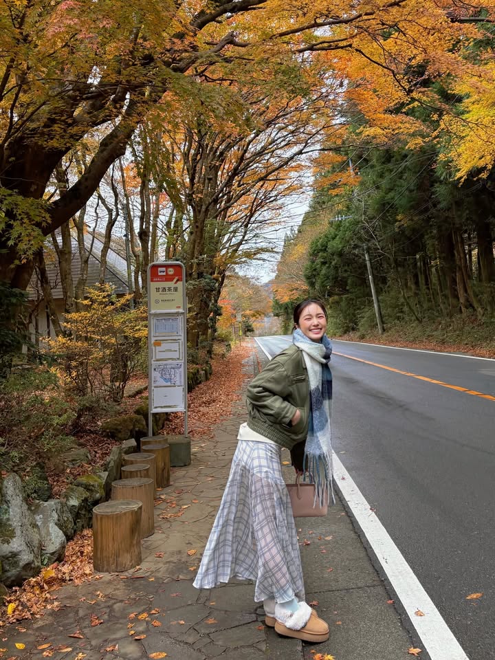 บัว - นลินทิพย์ สกุลอ่องอำไพ