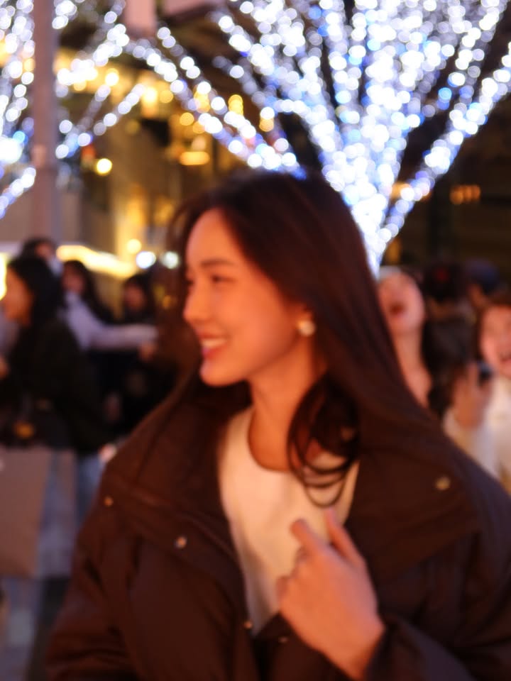 บัว - นลินทิพย์ สกุลอ่องอำไพ