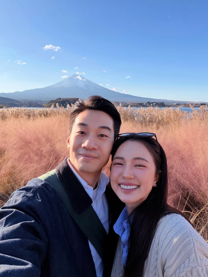 บัว - นลินทิพย์ สกุลอ่องอำไพ